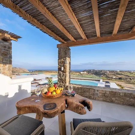 Ξενοδοχείο Legendary