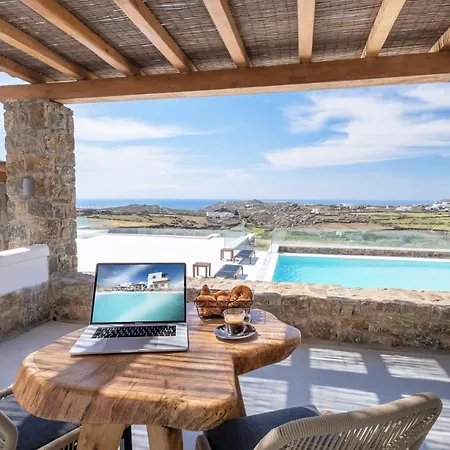 Ξενοδοχείο Legendary