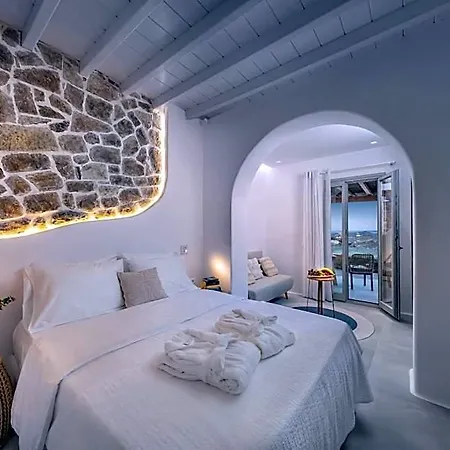 Legendary Hotel
