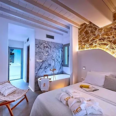 Hotel Legendary