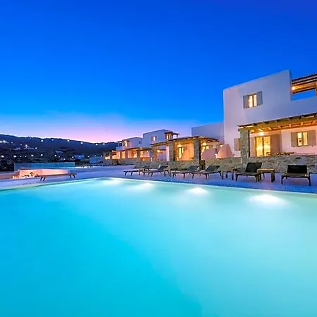 Legendary Hotel 3*