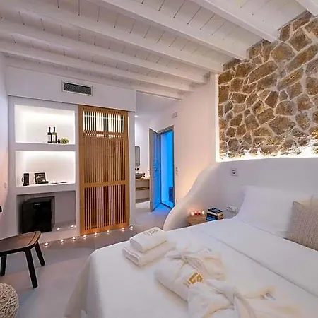Hotel Legendary 3*