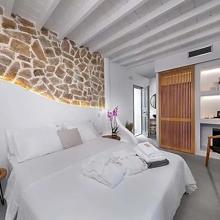 Legendary Hotel
