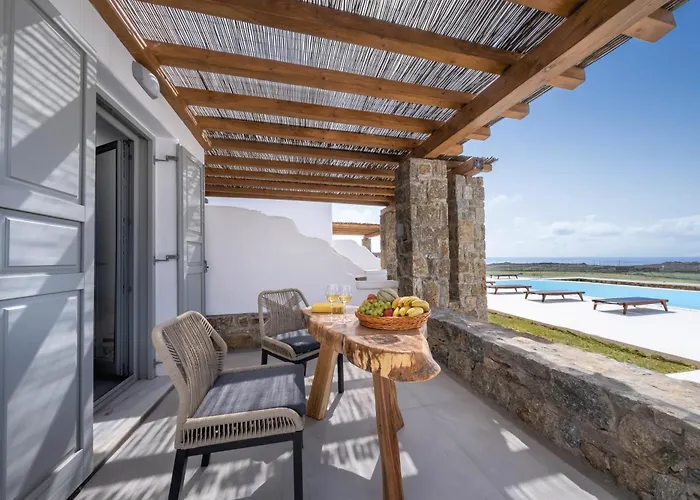 Legendary ホテル Plintri