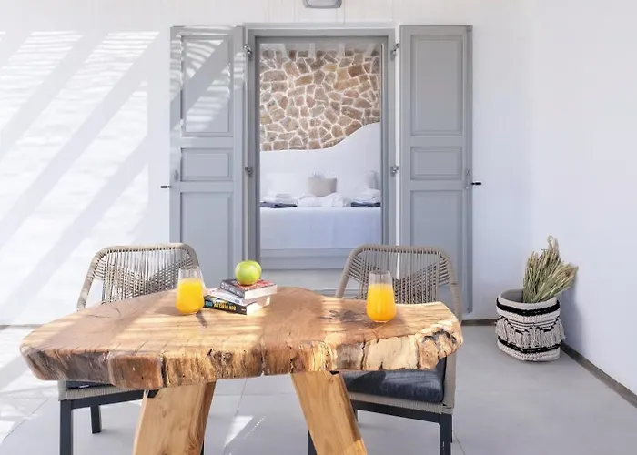 Legendary ホテル 3*